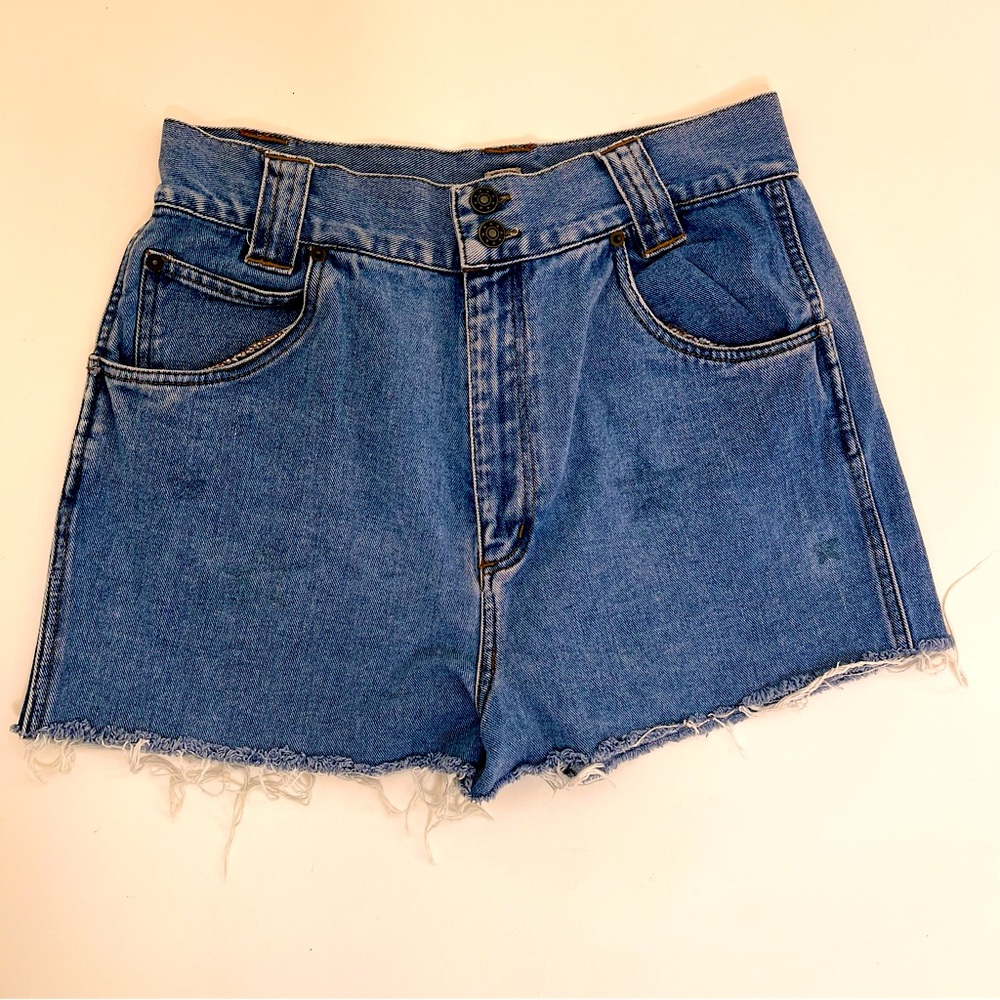 Ki-Ko-mo Vintage 90’s denim shorts. Size 13-14 vintage 90’s denim shorts